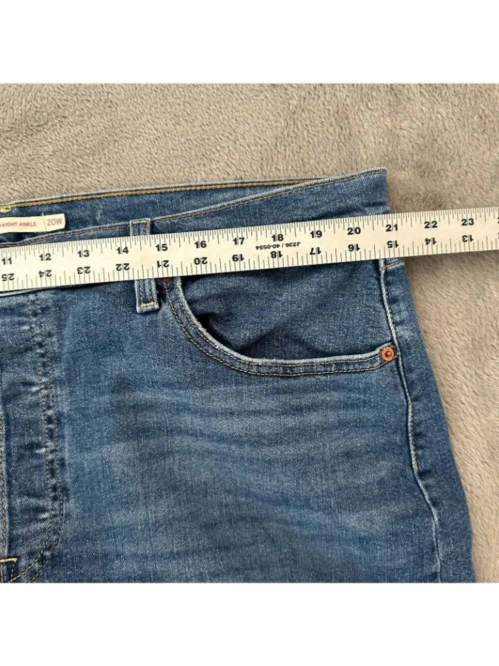 Levi's Ribcage Straight Leg Ankle Jeans Womens size 20W 20 W